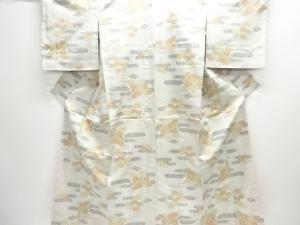 ヱ霞に菊模様織り出し十日町紬着物